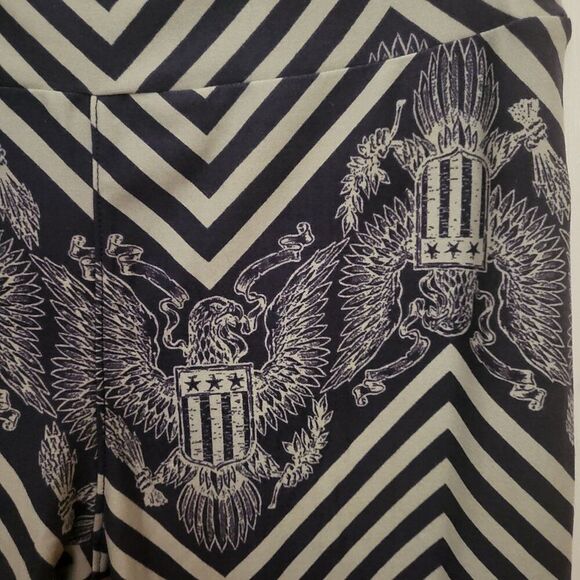 LuLaRoe Blue Chevron Eagle Patriotic Flag Leggings - Picture 3 of 4